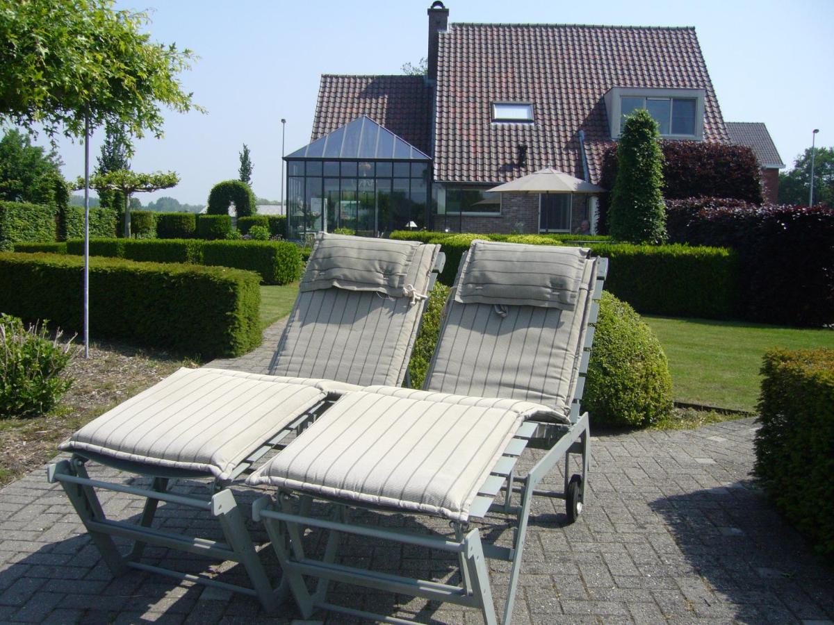 Bed and Breakfast De Moeraseik Zele Exteriér fotografie