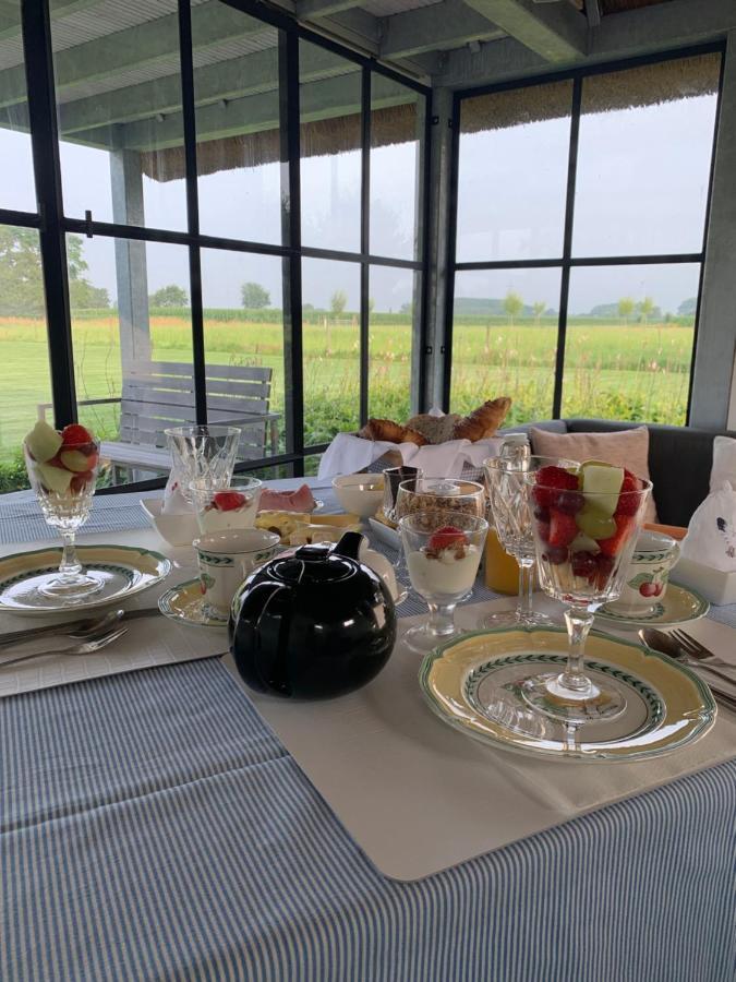 Bed and Breakfast De Moeraseik Zele Exteriér fotografie